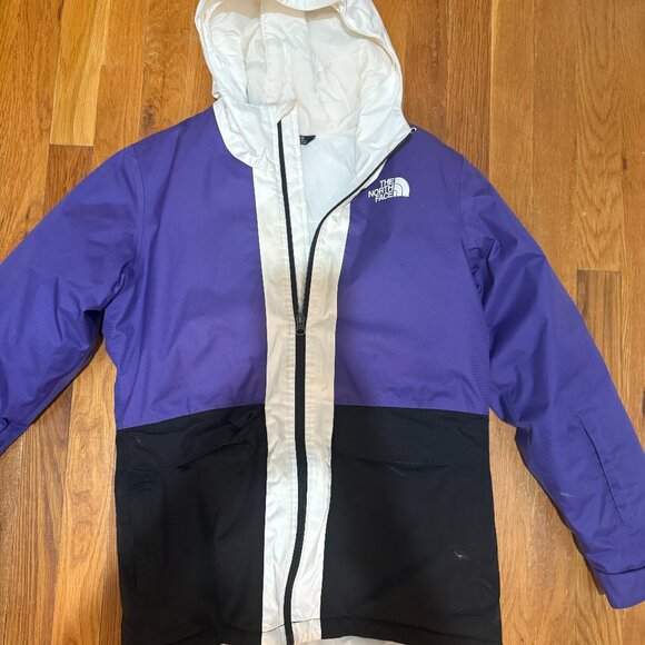 The North Face - Girls Ski Jacket - Picture 1 of 3